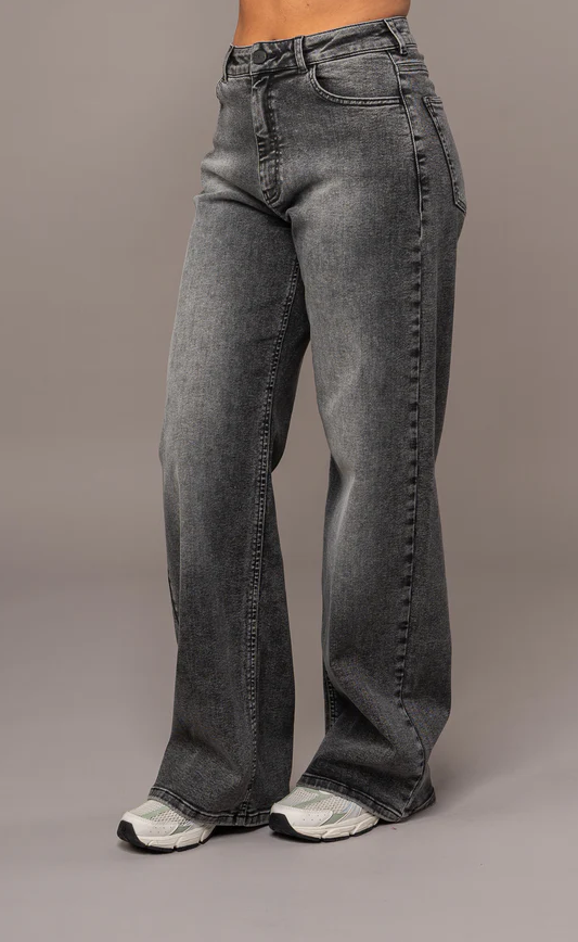 Sculpt Baggy - Heavy Washed Black